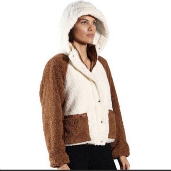 REVOLVE x Plush Sherpa Full Zip Jacket Womens Removable Hood Outerwear Sz Large - Picture 3 of 13